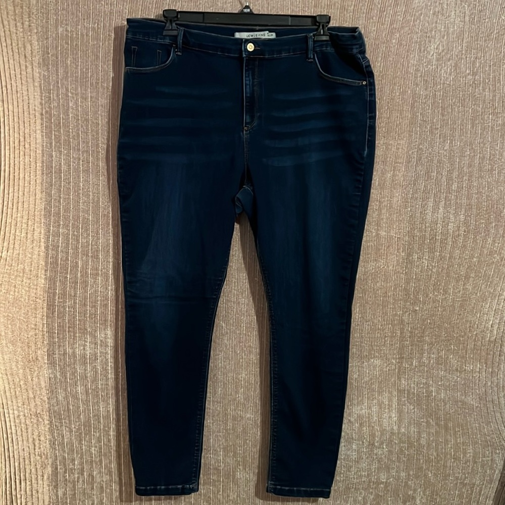 🌞3/$25 LCW jeans